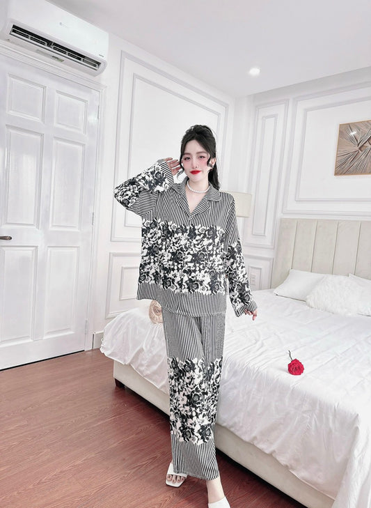 BW Floral Stripes Simplicity Satin Long Sleeve