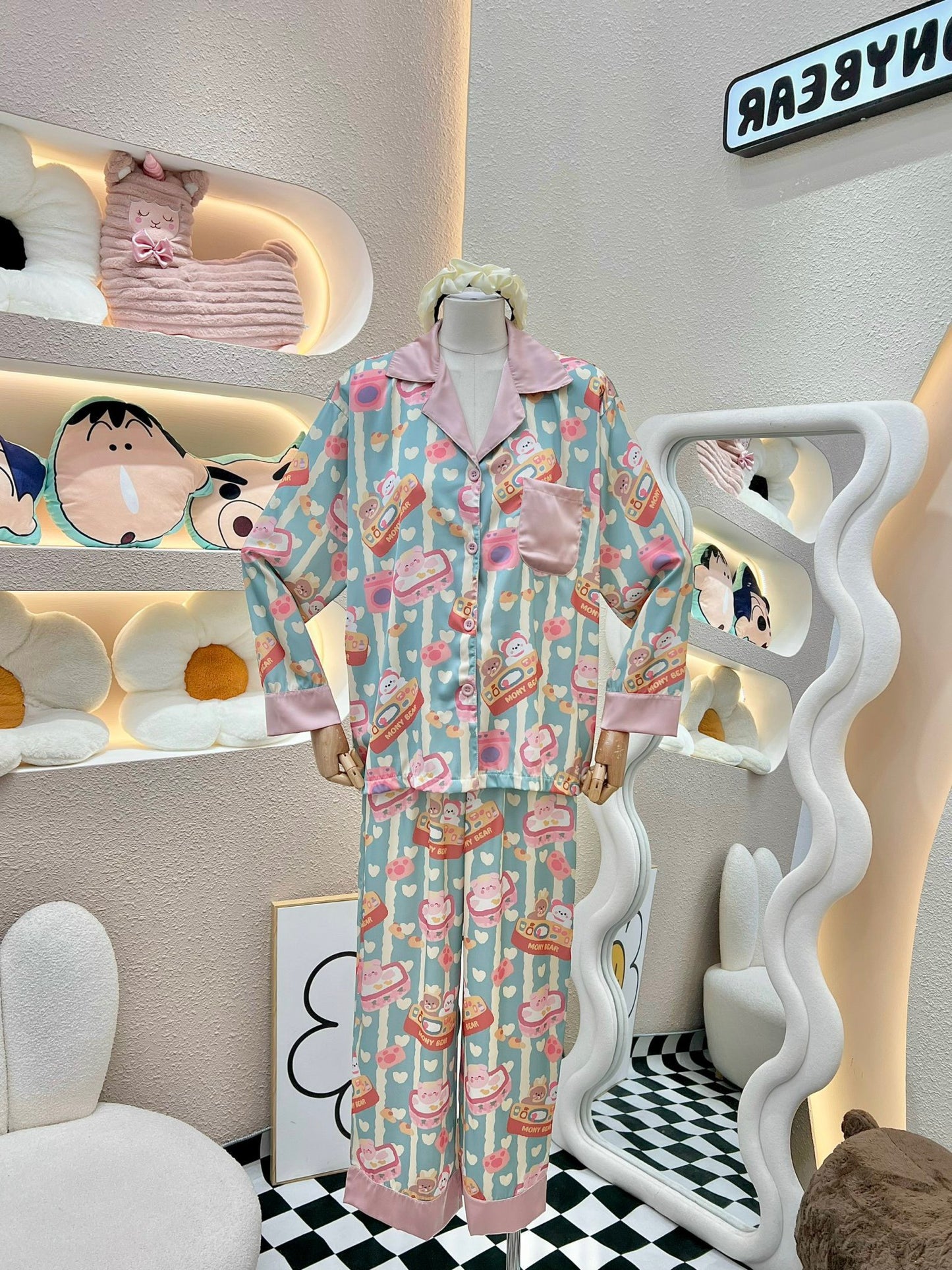 Pastel Pig and Friends Satin Long Sleeve