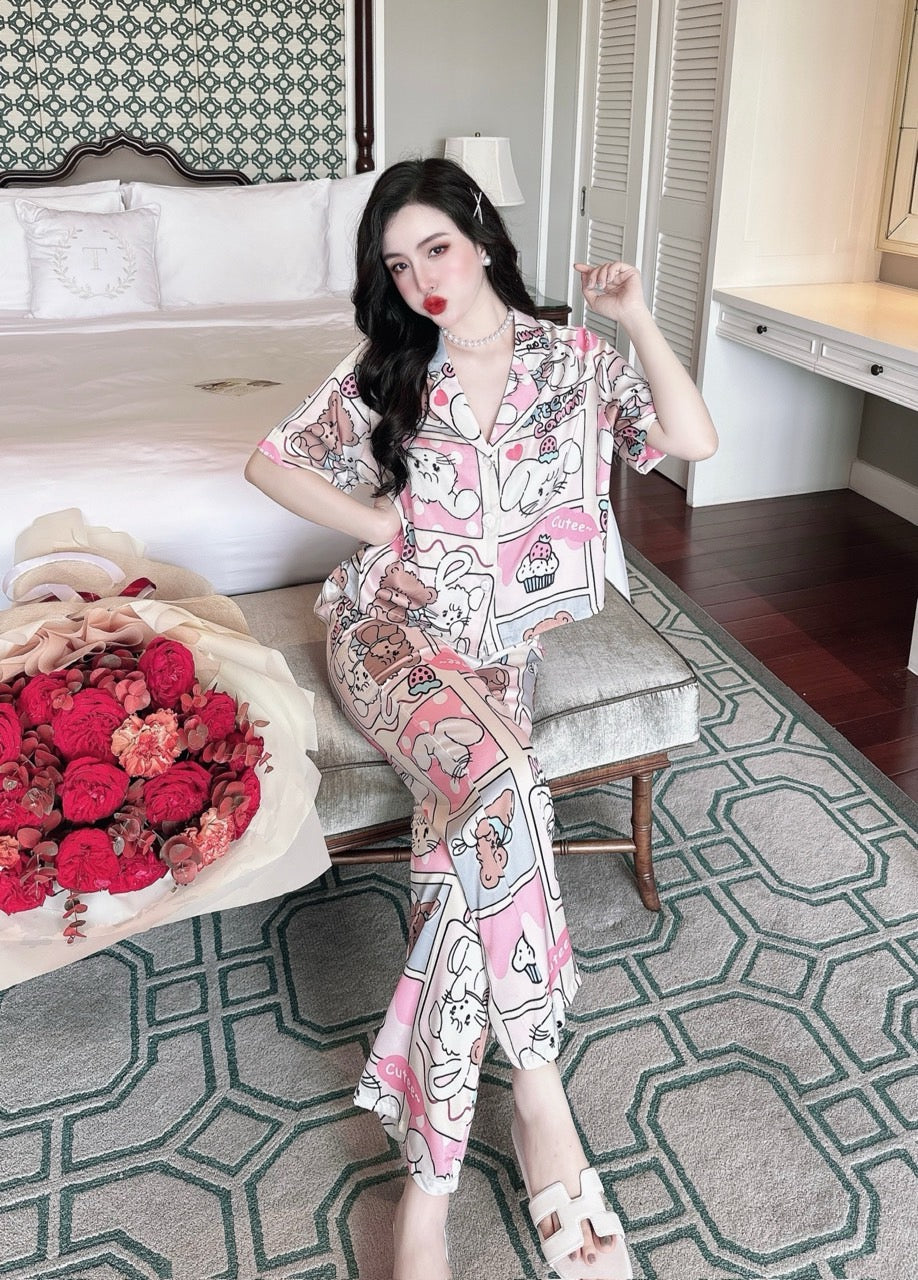 Petite Cute Cat Pattern Satin Pajama Short Sleeve
