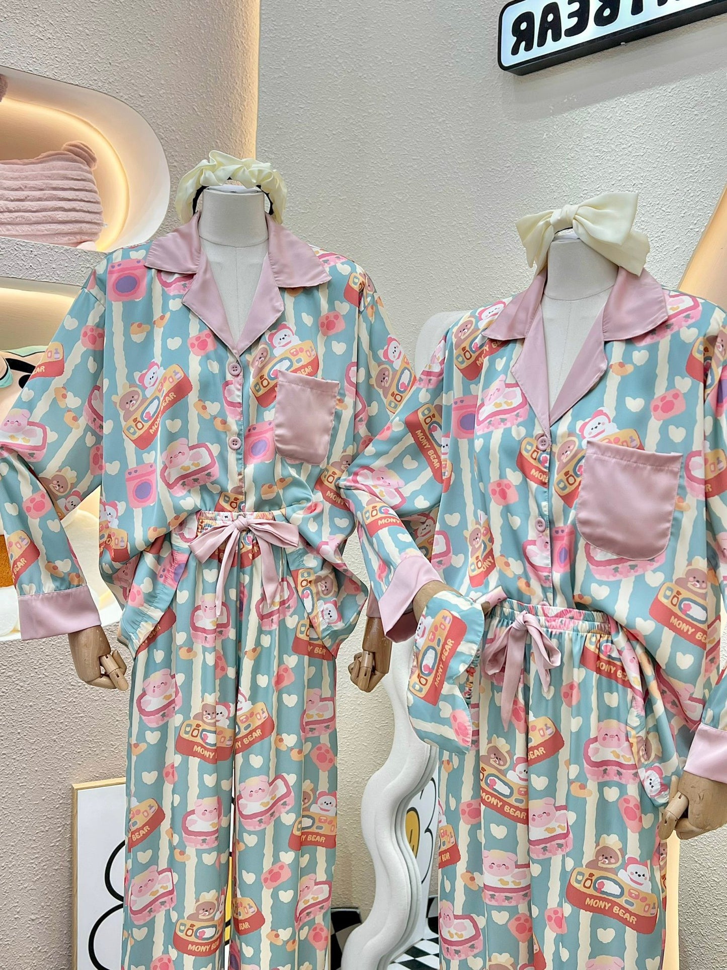 Pastel Pig and Friends Satin Long Sleeve