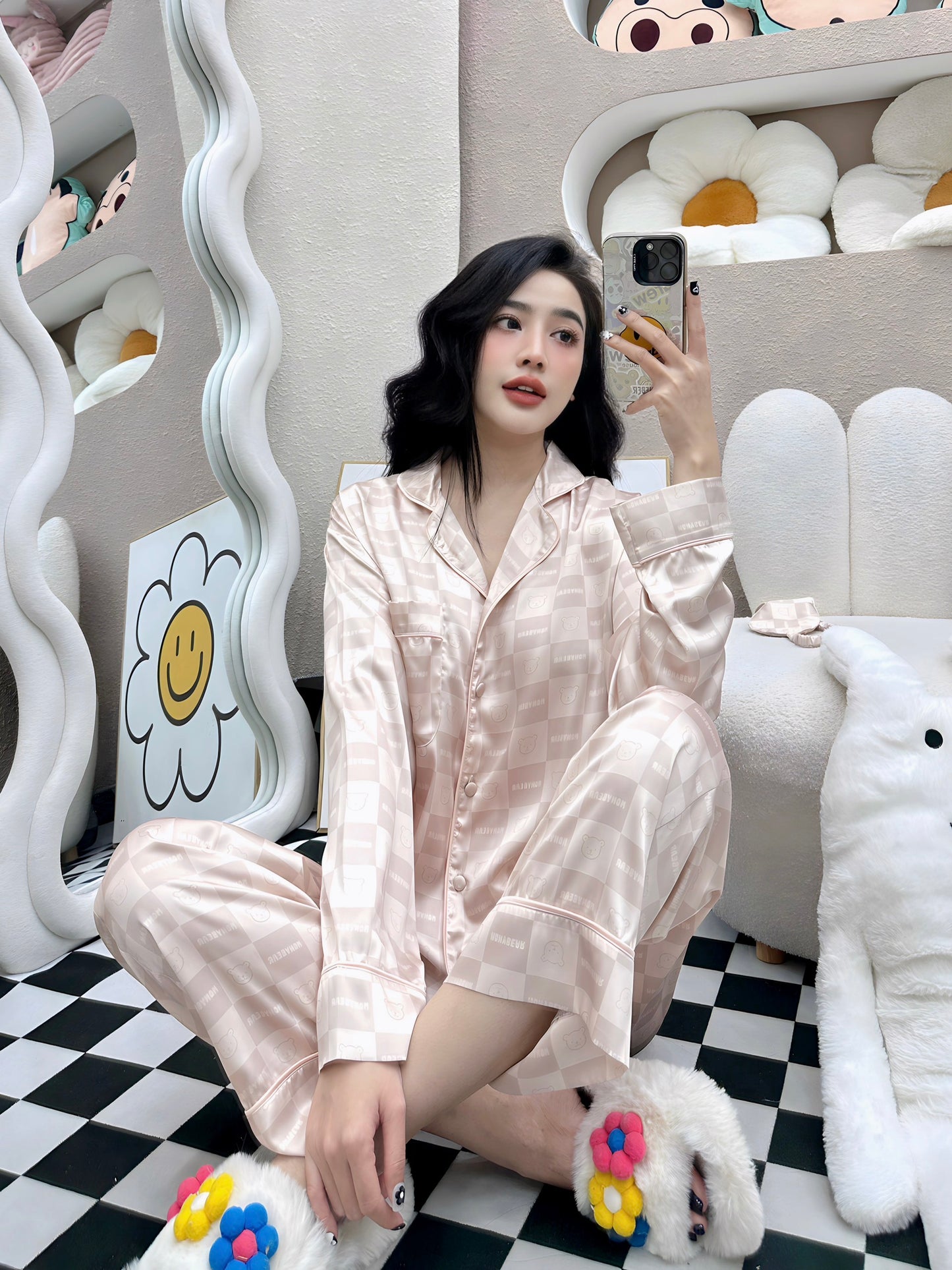 Creamy White Mocha Simplicity Long Sleeve