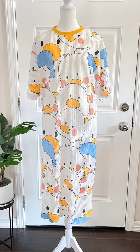 White Duck Oversized Stretchy Pleated Tshirt Dress