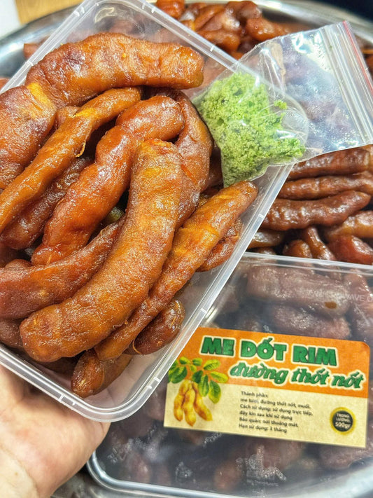 Vietnamese Street Snack Tamarind 500gr & Chili Salt - Me Dốt Rim