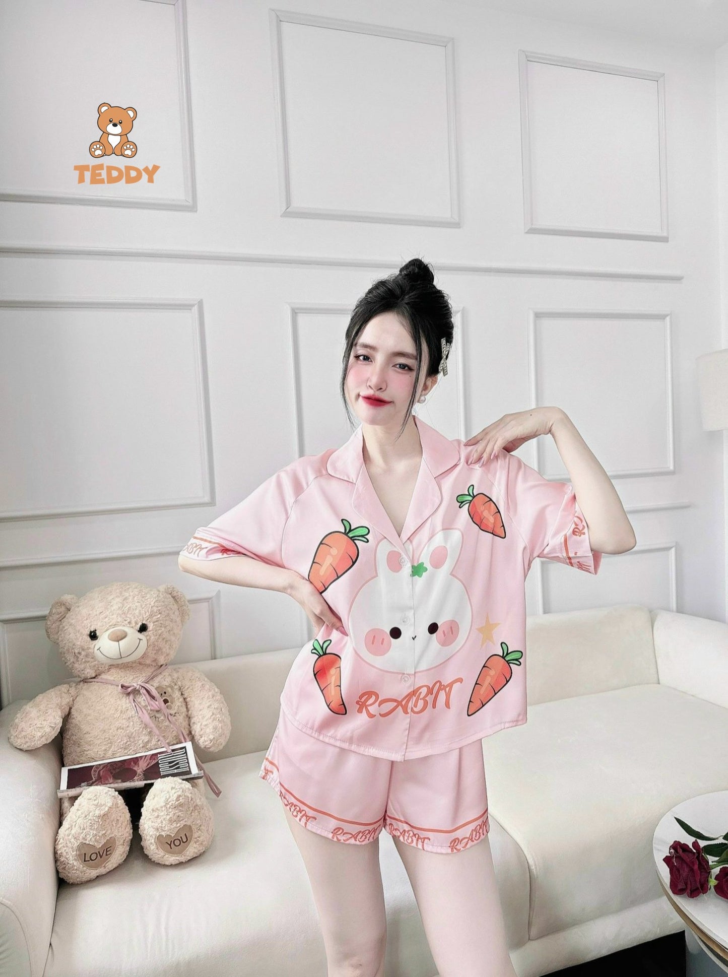 Petite Cute Bunny and Carrot Satin Short Set (Up to 130lbs)